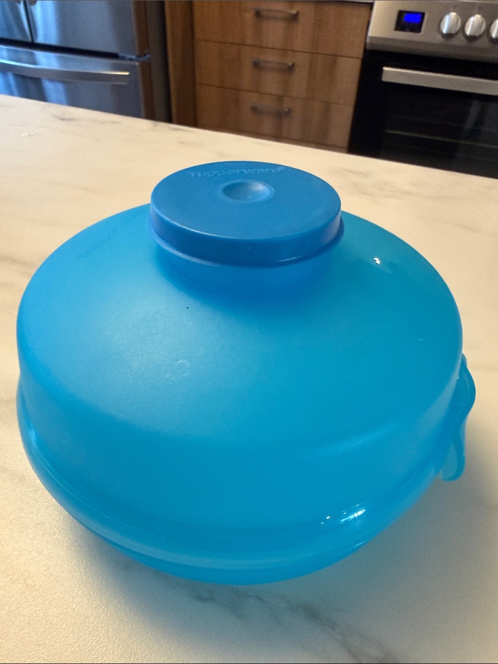 Tupperware - Bagel keeper